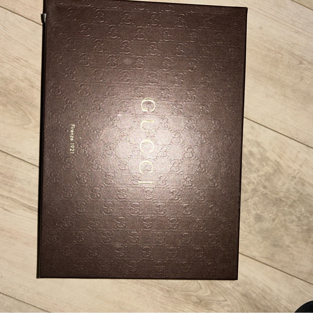 Gucci high top sneakers